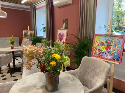 Художественную выставку открыли в ЦМД поселения Воскресенское