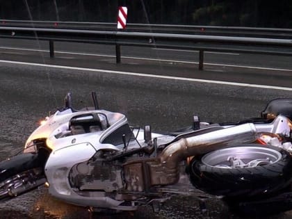 Мотоциклист и его пассажир погибли в страшной аварии под Калугой