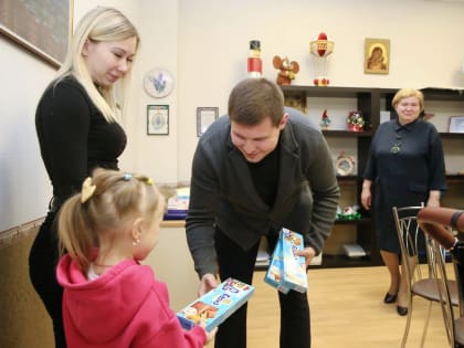 Единороссы Долгопрудного встретились с бойцами СВО и их семьями за чашкой чая