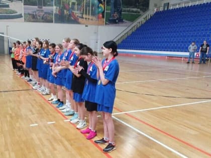 Команда из подмосковной Каширы стала лучшей в южной зоне Московской области по мини-футболу среди девочек