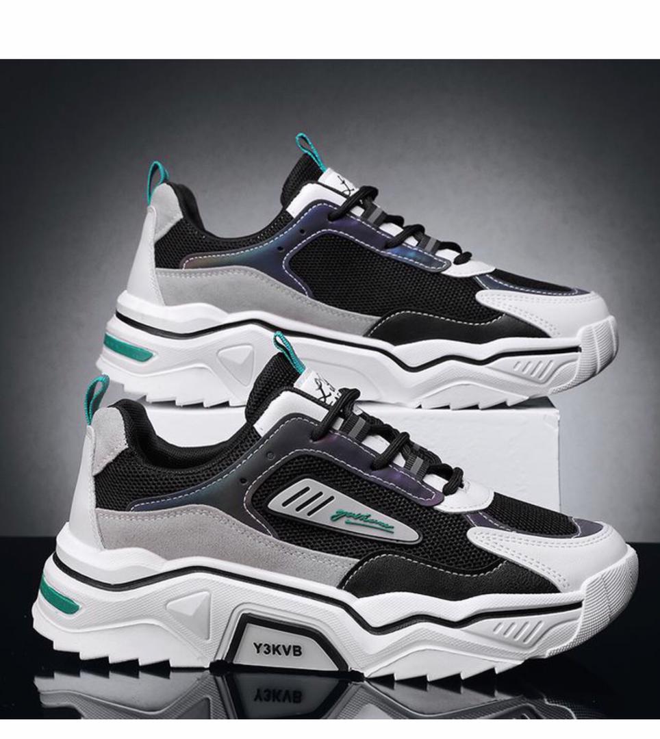 CHAUSSURES HOMMES