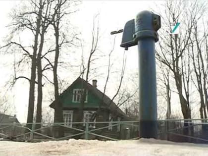 «Будем пить воду из лужи». Пожилые жители деревни Хорошево Ржевского округа остались без питьевой воды