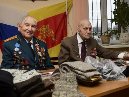 В Твери ветераны поддерживают бойцов СВО морально и собирают для них вещи