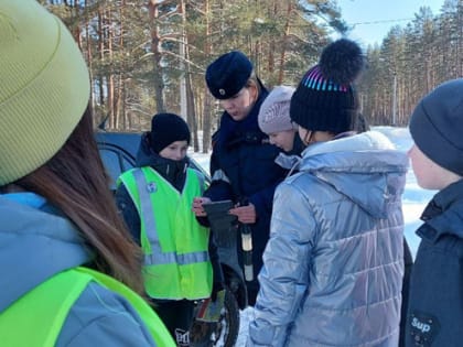 ЮИД Хотиловской СОШ провели акцию «Внимание, каникулы!».