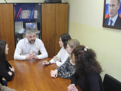 В Твери на базе исполкома обсудили ход проекта «Моя карьера с Единой Россией»