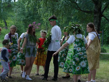 Иван Купала – один из самых ярких и загадочных праздников народного обрядового календаря.