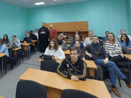 Студенты ТГТУ обсудили на молодежном форуме роль религии в сознании современного общества