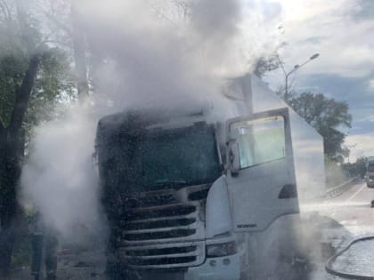 Пожар на улице Большой Садовой в Вышнем Волочке