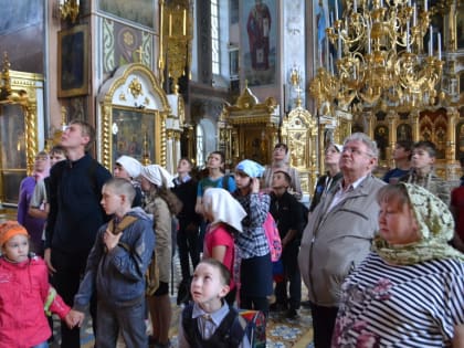 Экскурсии в Преображенском соборе и в Вознесенской церкви города Кимры