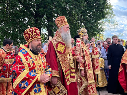В Нило-Столобенской пустыни прошло празднование обретения мощей преподобного Нила Столобенского