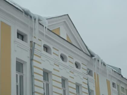 В Твери ответят рублем за неубранные крыши 23 управляющих компании