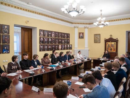 Глава Тверской митрополии провел рабочую встречу по организации помощи семьям мобилизованных с привлечением волонтерских групп