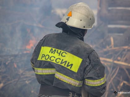 Жилой дом сгорел под Тверью, есть пострадавшие