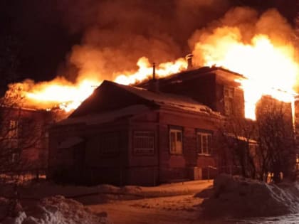 Пострадавшим на пожаре 31 декабря в деревне Горицы Кимрского муниципального округа окажут помощь