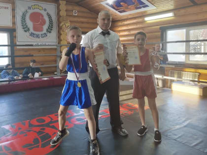 В Торжке прошёл ежегодный Рождественский турнир клуба бокса «РИФ»