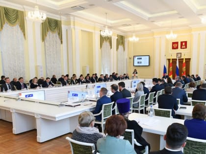 В Твери знают, на что делать упор в воспитании детей: патриотизм, труд, семья