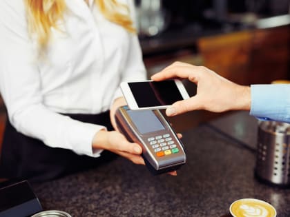 Россияне стали на четверть чаще пользоваться цифровыми картами