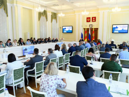 Губернатор Игорь Руденя поставил задачи по дальнейшей реализации в Тверской области национального проекта «Здравоохранение»