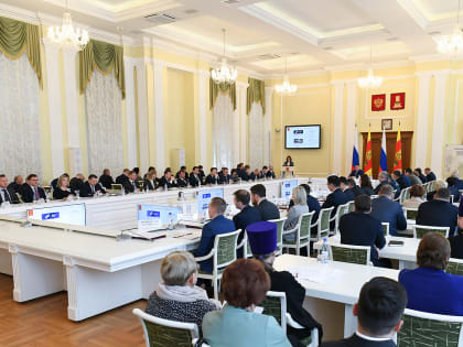 Итоги реализации Стратегии духовно-нравственного воспитания детей рассмотрены на заседании Правительства региона