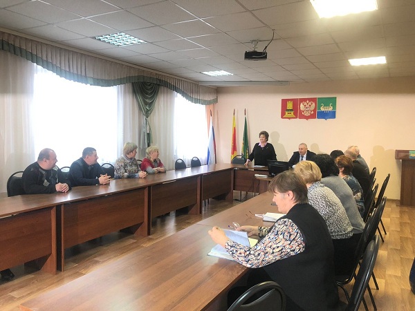 Тверь прием. Андреапольская ЦРБ врачи. Мэр города Андреаполь. Муниципальный совет депутатов в Андреаполе. Андреапольский муниципальный округ Тверской области.