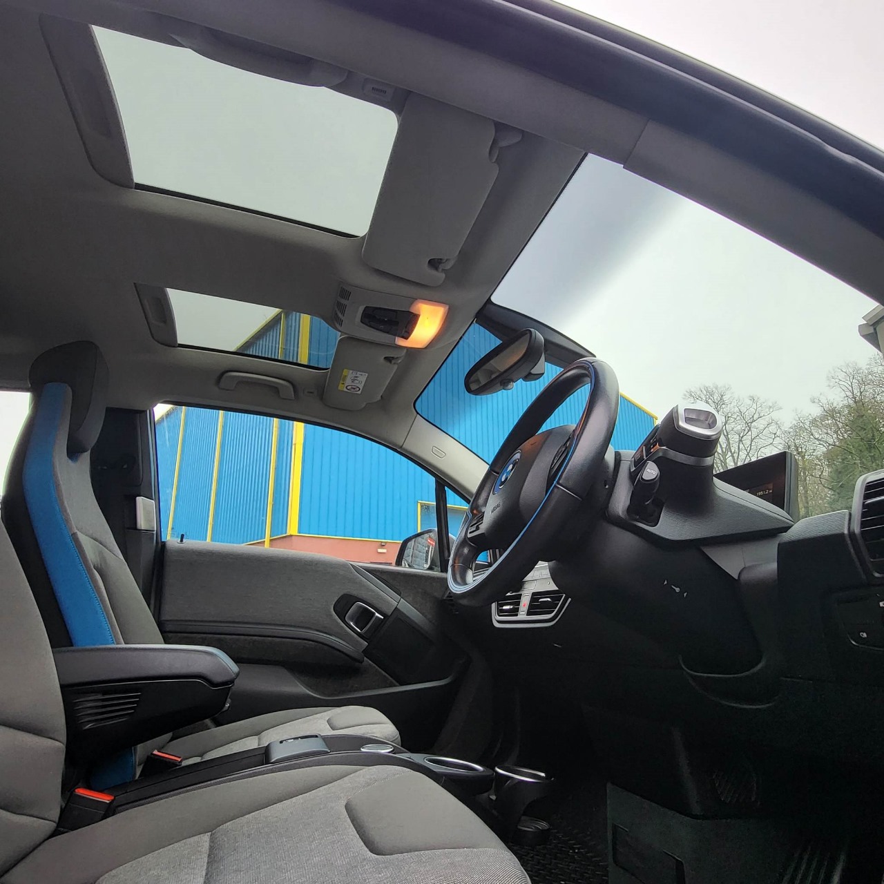 BMW i3