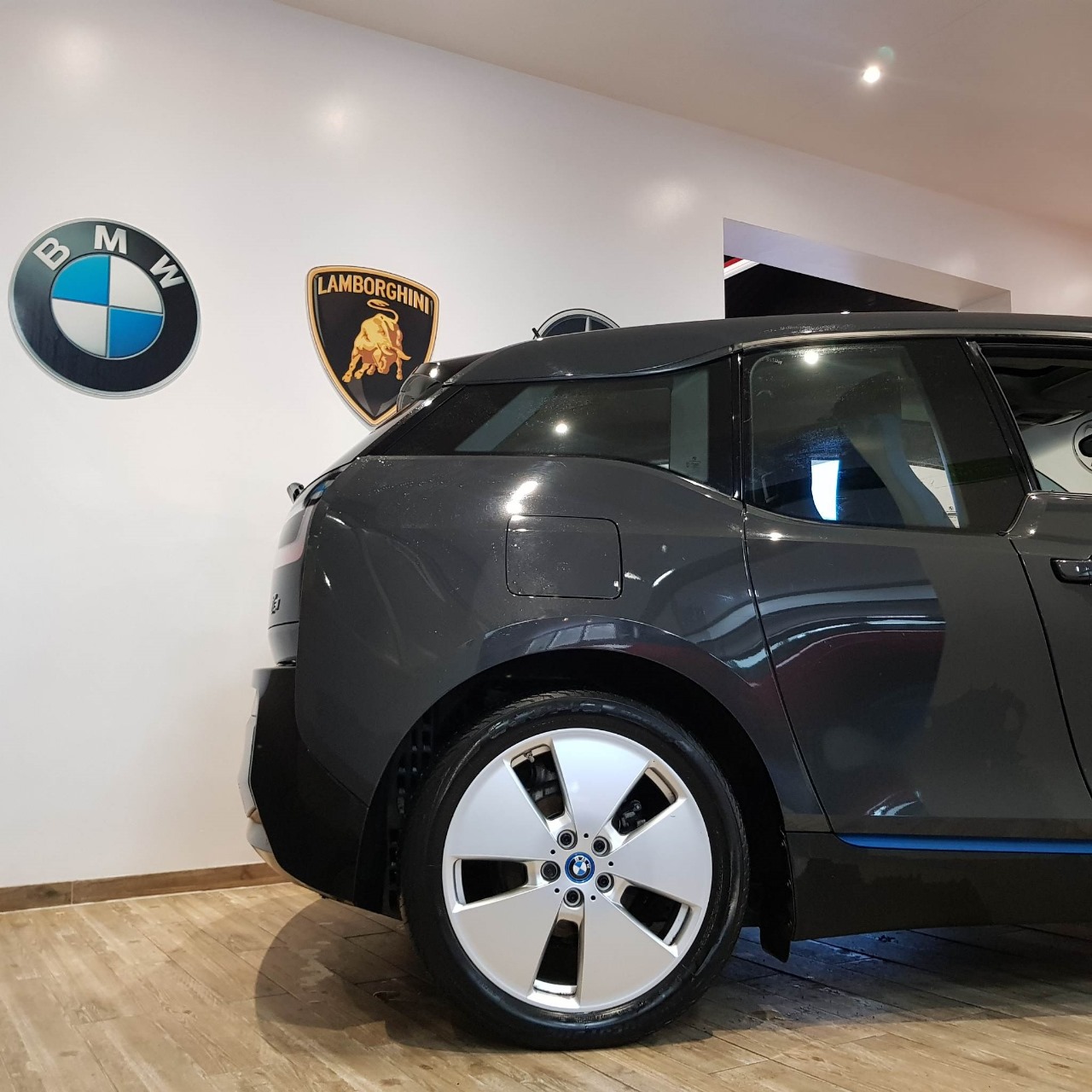 BMW i3