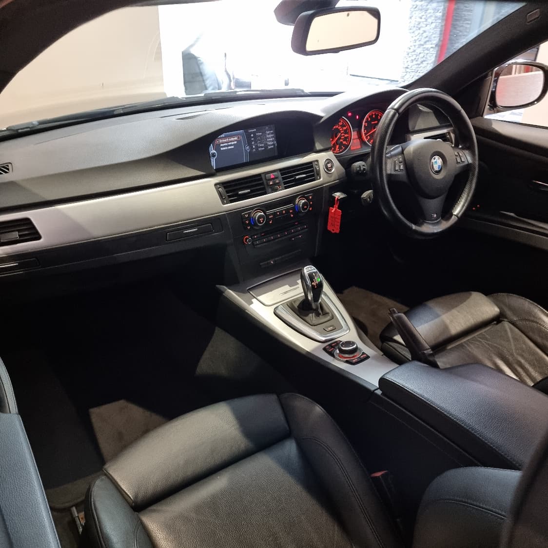 BMW 335i