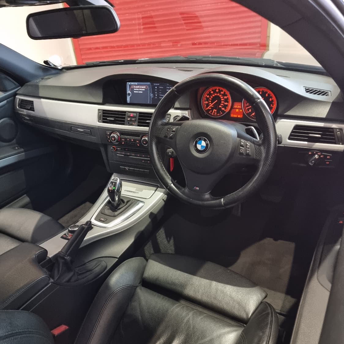 BMW 335i