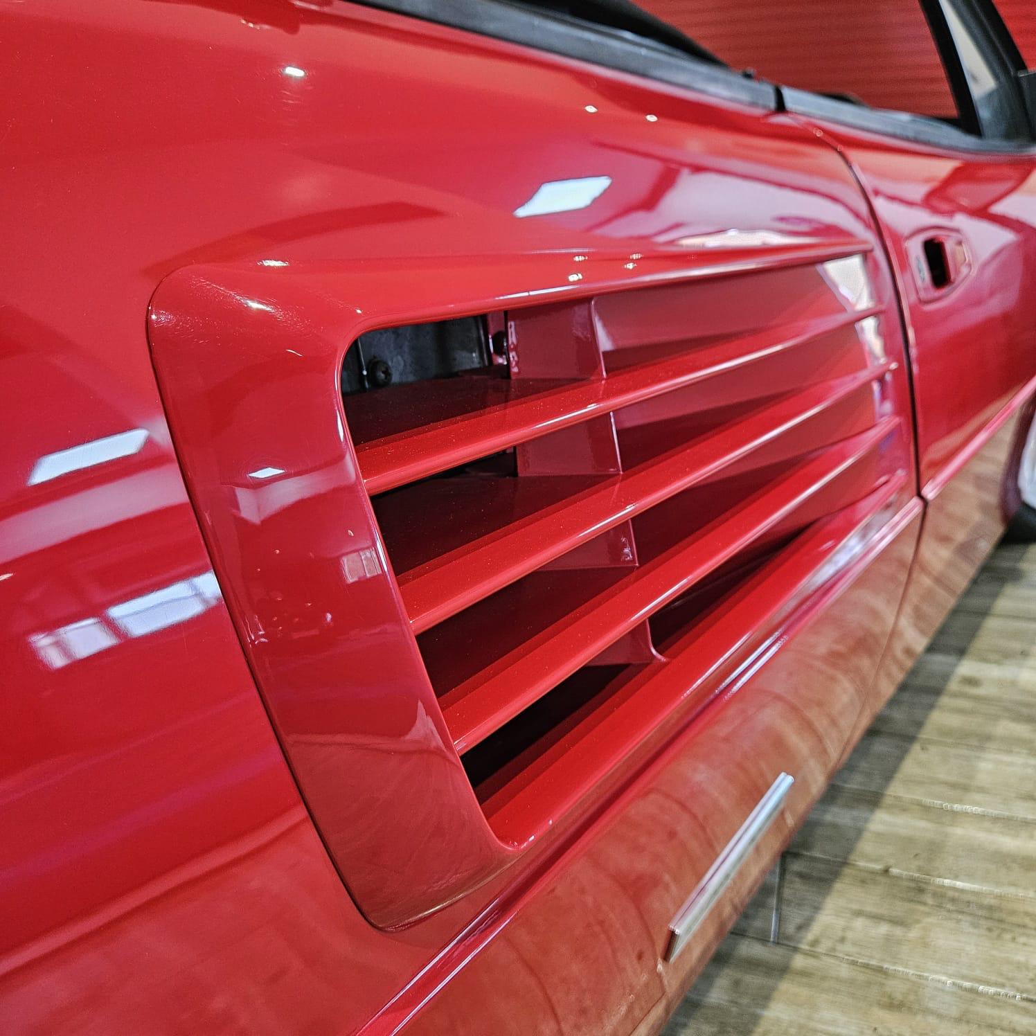 Ferrari Mondial Convertible