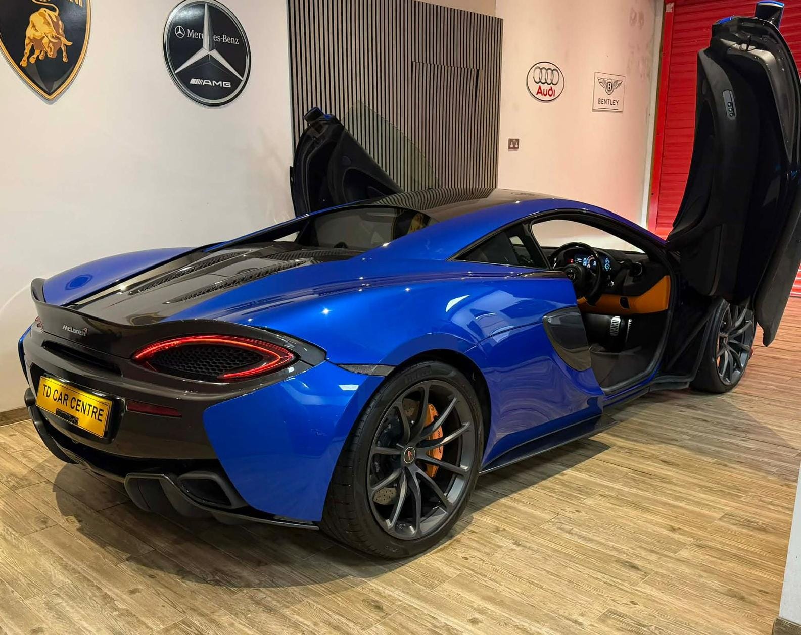 McLaren 570S