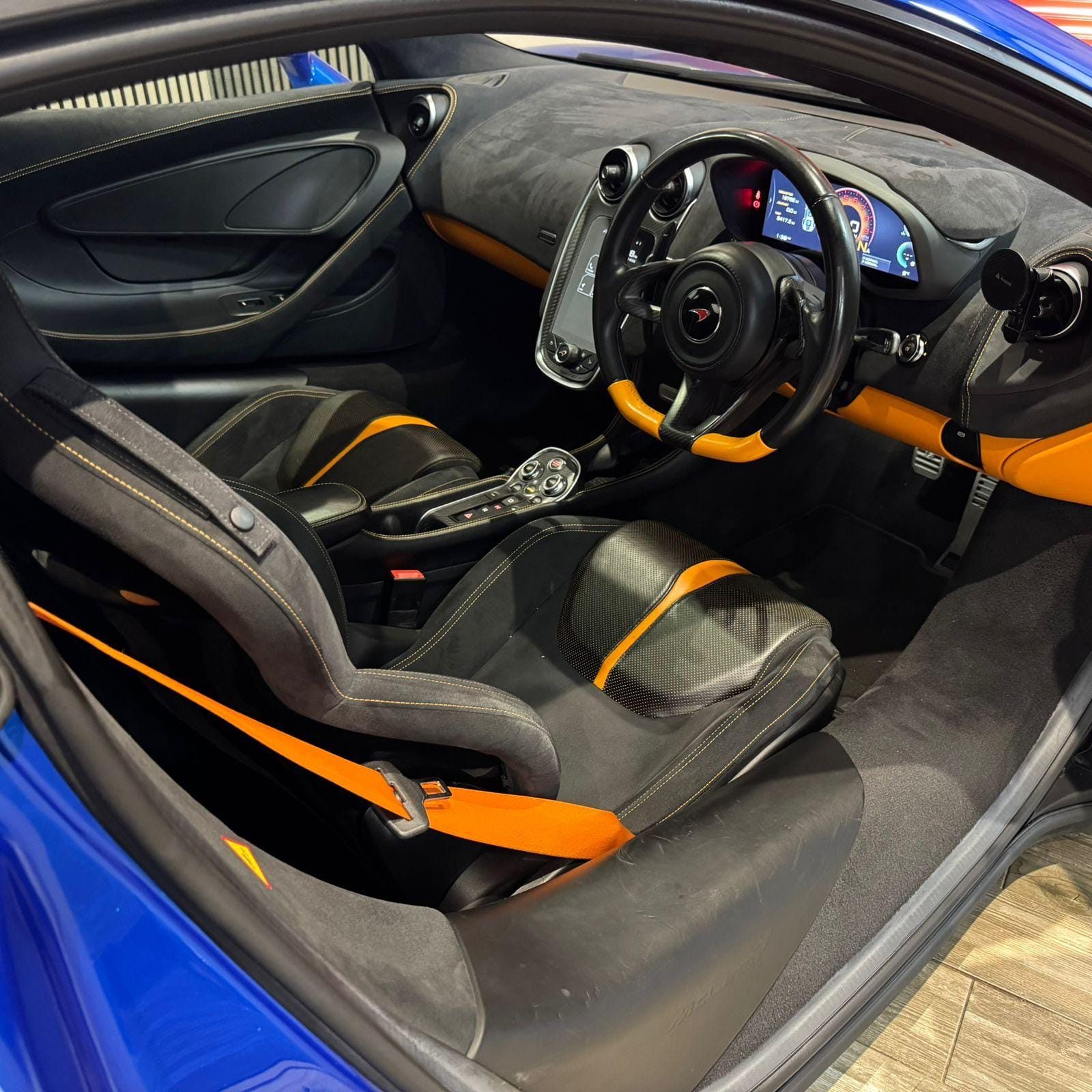 McLaren 570S