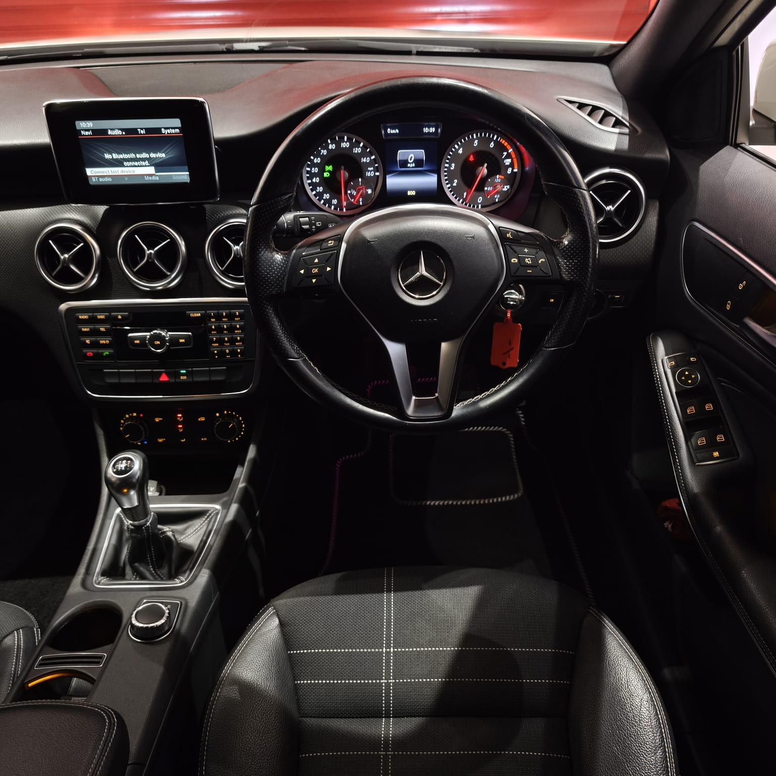 Mercedes-Benz A180