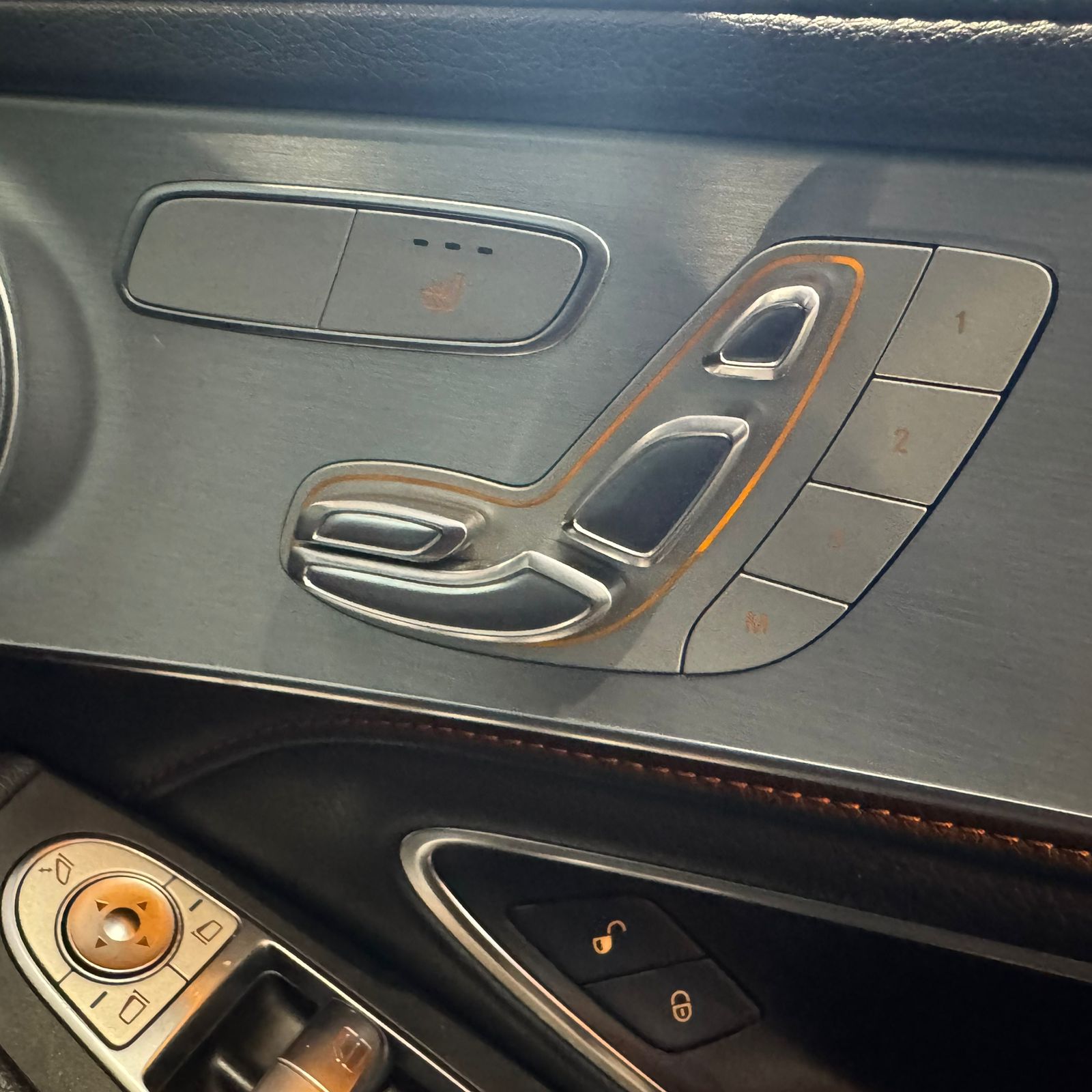 Mercedes-Benz C43 AMG