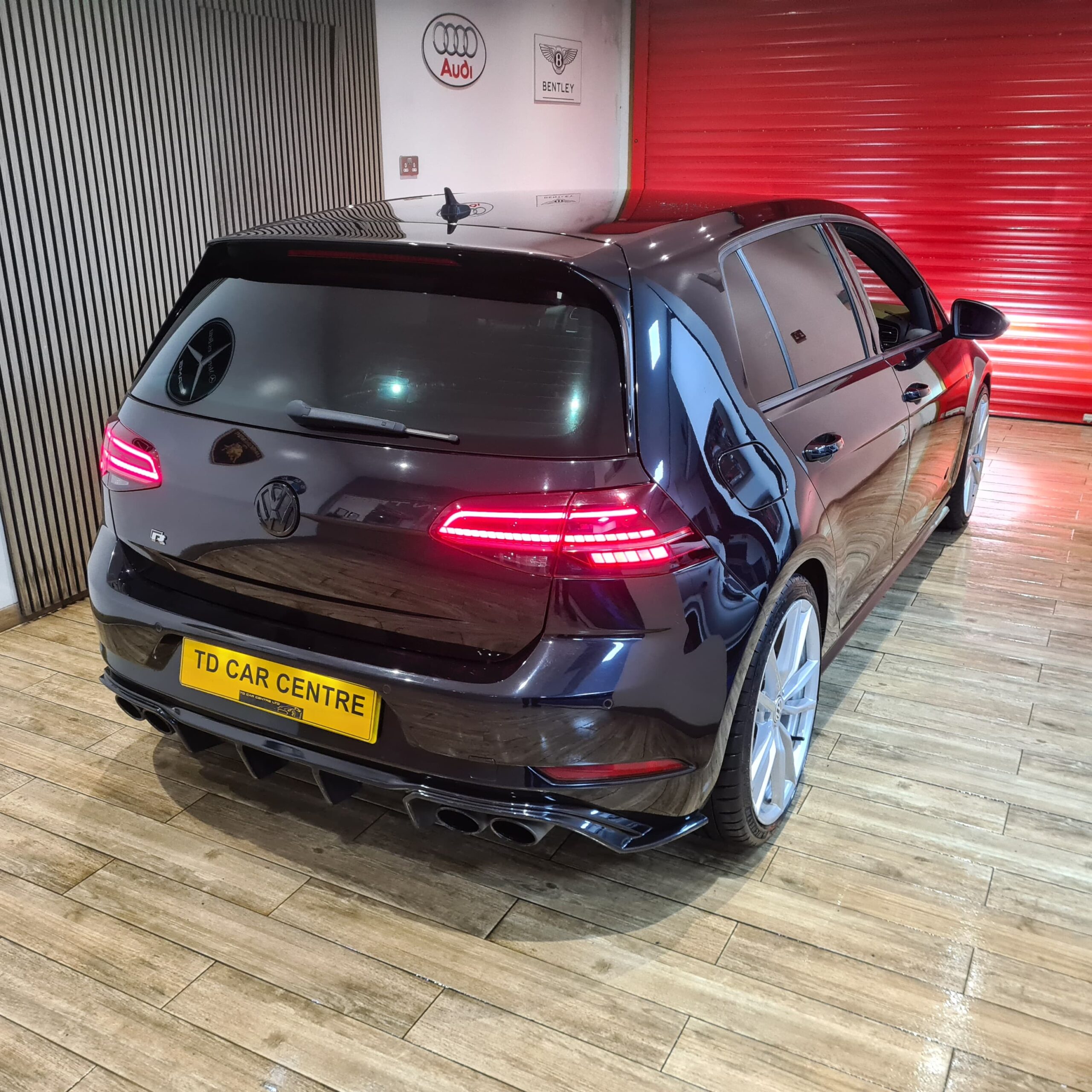 Volkswagen Golf R
