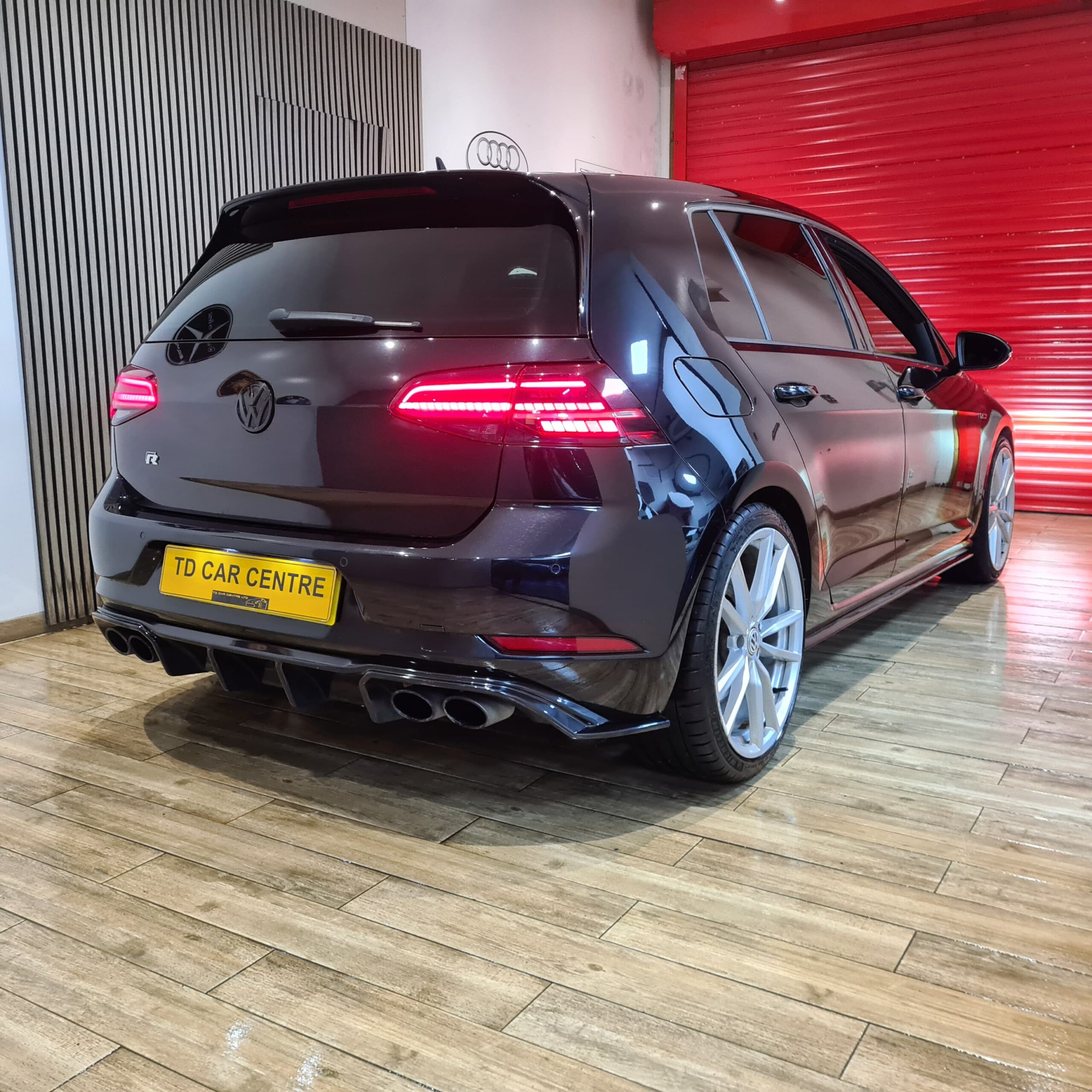 Volkswagen Golf R
