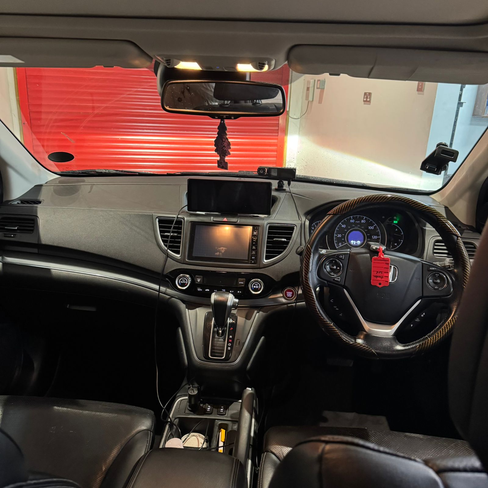 c235967e-73de-4dd2-b8ed-82dd44f8901a.jpg