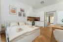 Apartment 1+kk, 25.5m², Seifertova, Prague — photo 3