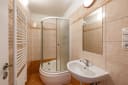 Pronájem bytu 1+1, 46 m² – Villa Laura, centrum Mariánských Lázní — foto 11