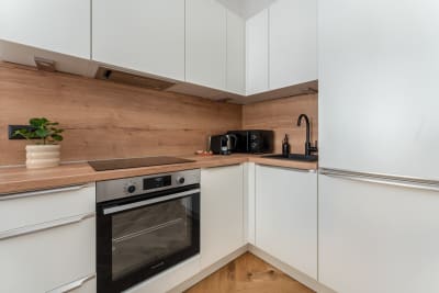 Apartment 1+kk, 25.5m², Seifertova, Prague — photo 5