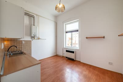 Pronájem bytu 1+1, 46 m² – Villa Laura, centrum Mariánských Lázní — foto 5