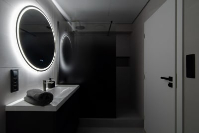 Rental of a luxuriously renovated 2-bedroom apartment (2+kk), Grégrova Street — photo 5
