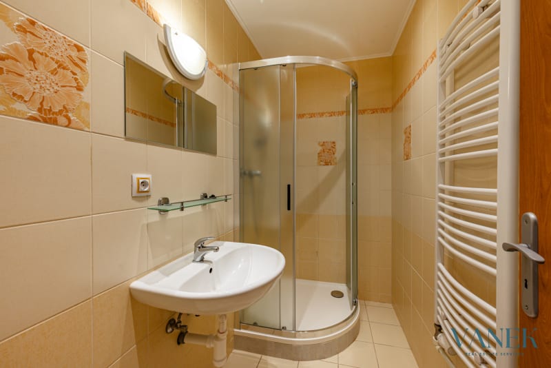 Apartment 2+1, 55m², Boženy Němcové 387/14, Mariánské Lázně — photo 6