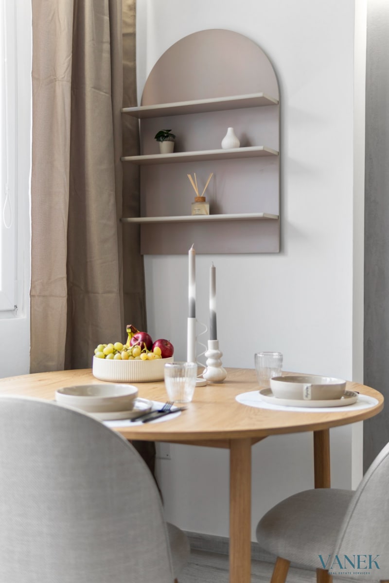 Rental of a luxuriously renovated 2-bedroom apartment (2+kk), Grégrova Street — photo 26