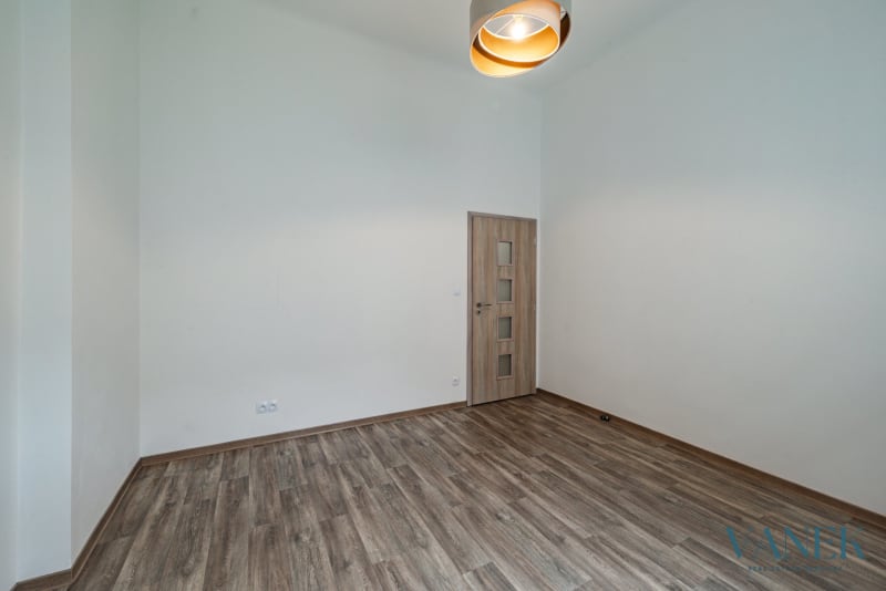 Apartment 2+kk, 43m², Boženy Němcové, Mariánské Lázně — photo 12
