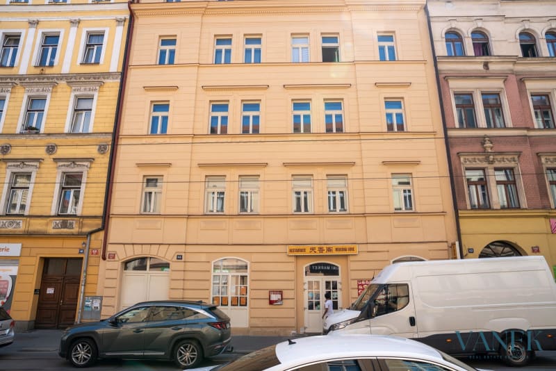Apartment 1+kk, 25.5m², Seifertova, Prague — photo 44