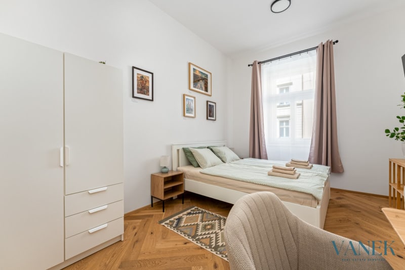 Apartment 1+kk, 31.3m², Seifertova, Prague — photo 4