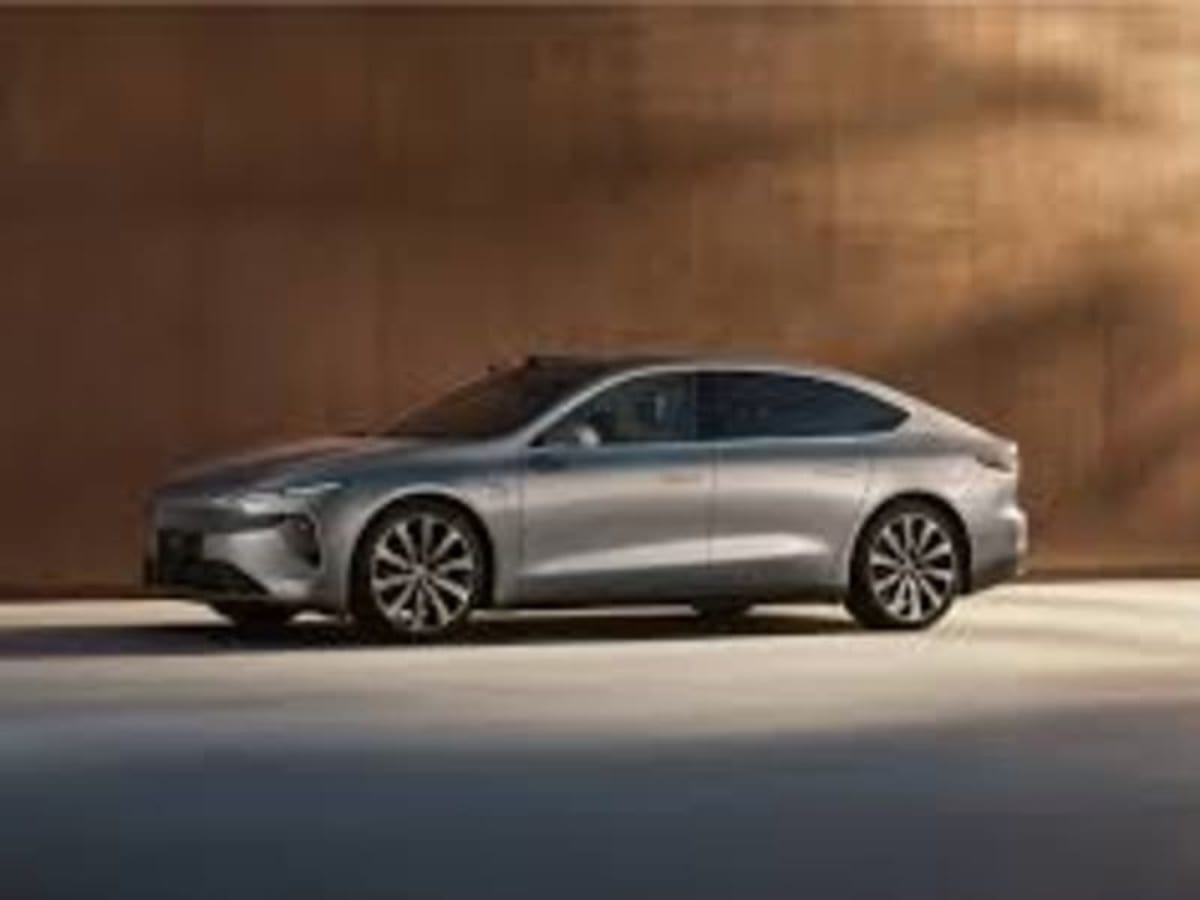 NIO ET7