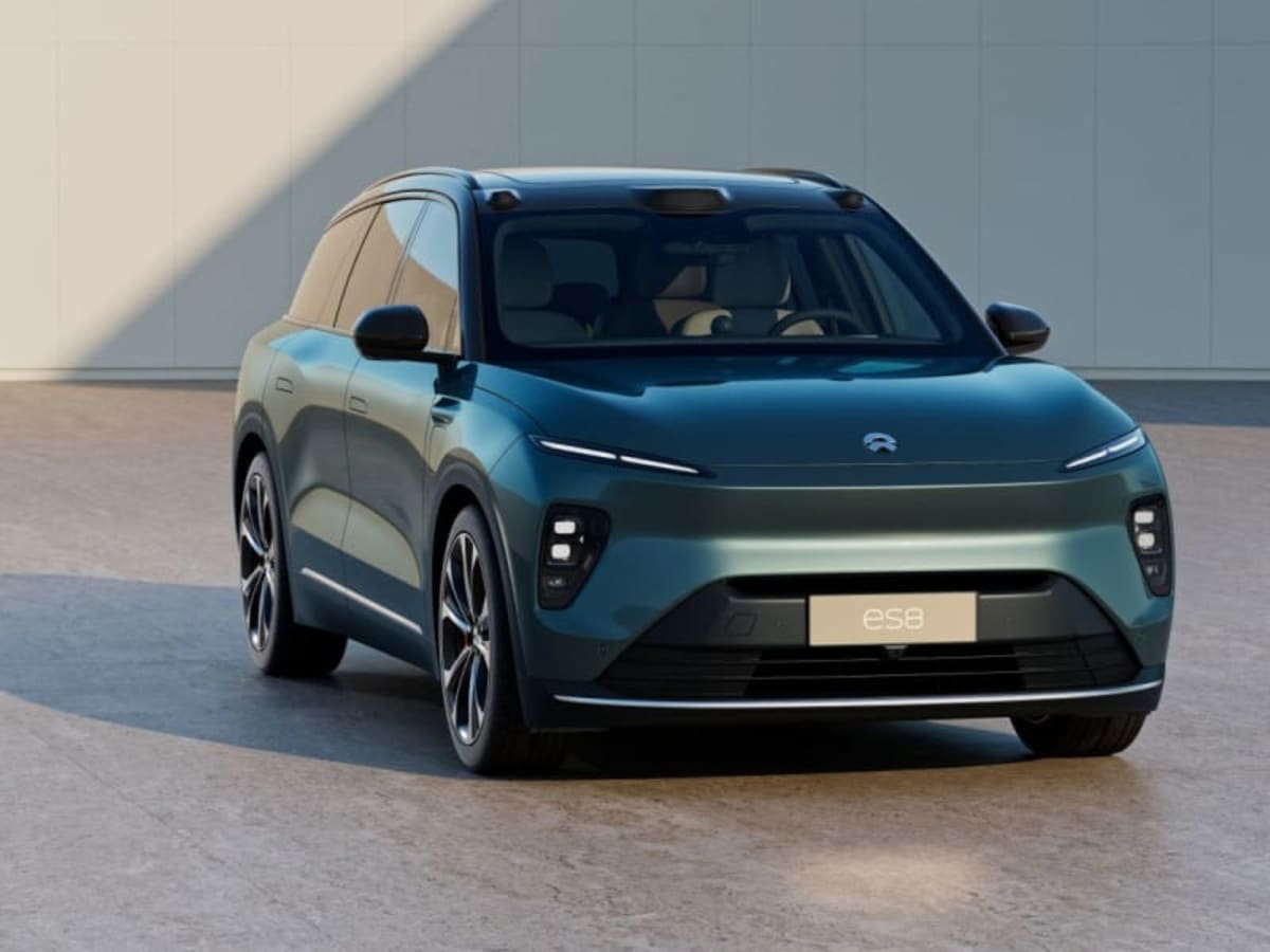 NIO ES8