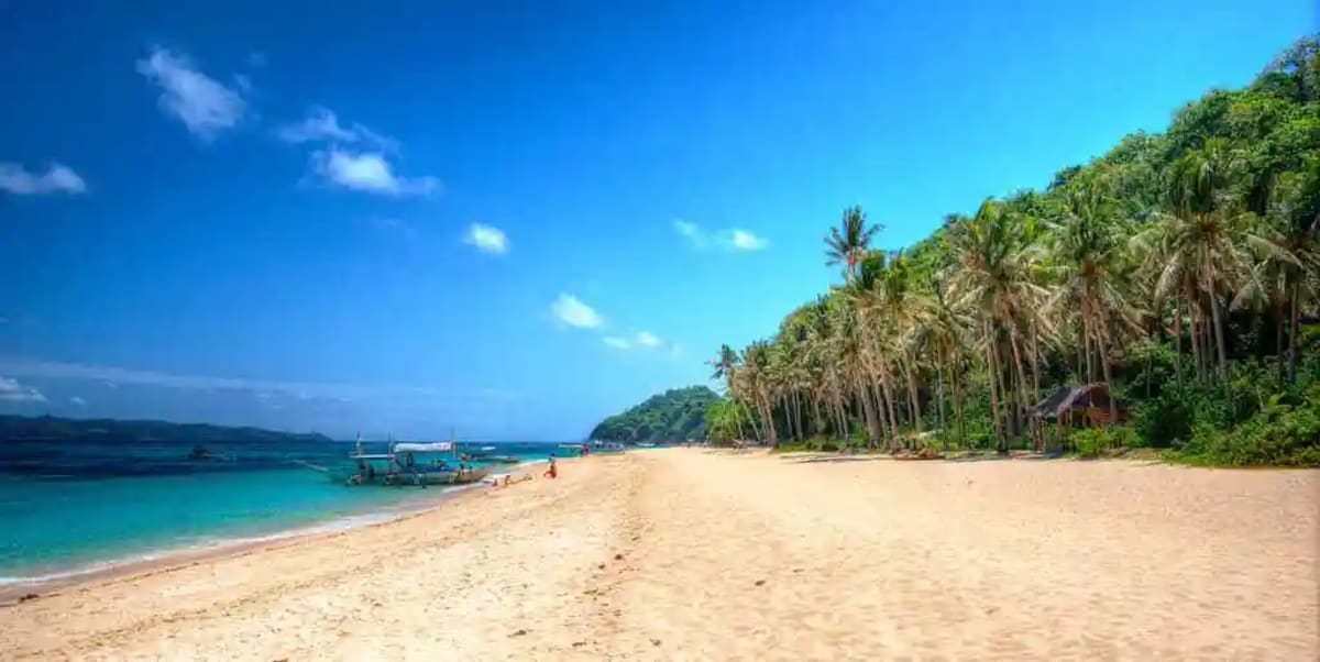 Puka Beach Boracay scenic view