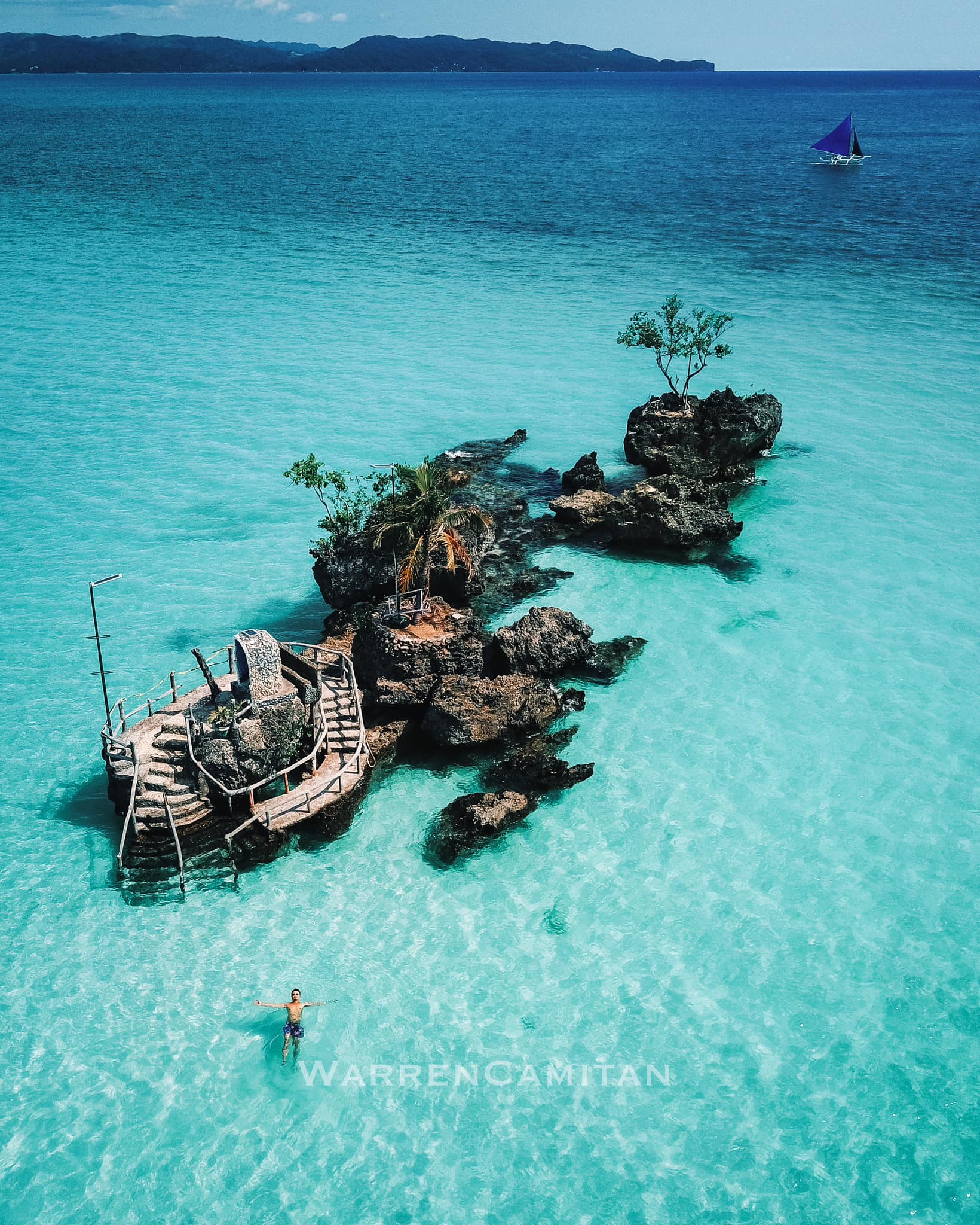 WHITE BEACH